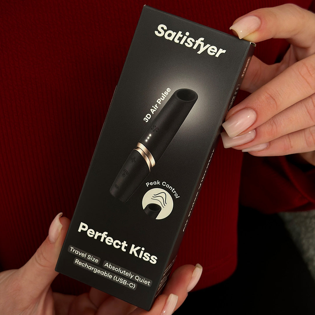 Вакуумний стимулятор клітора Perfect Kiss Satisfyer