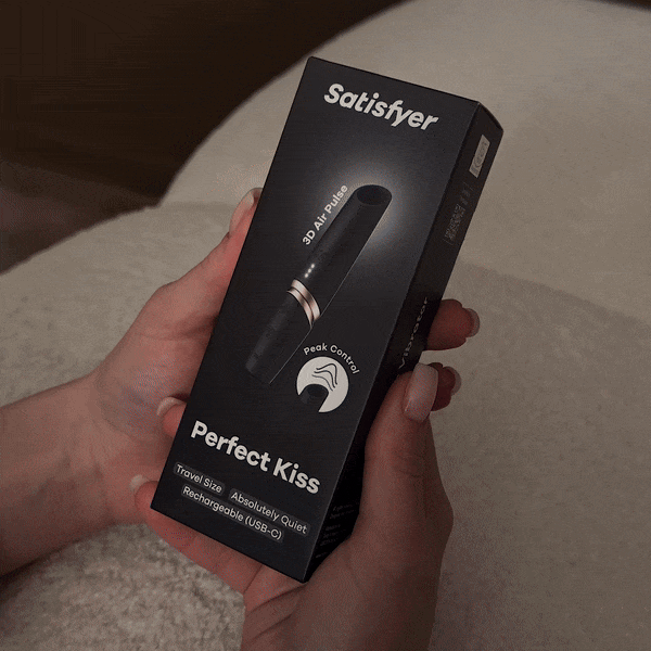 Вакуумний стимулятор клітора Perfect Kiss Satisfyer