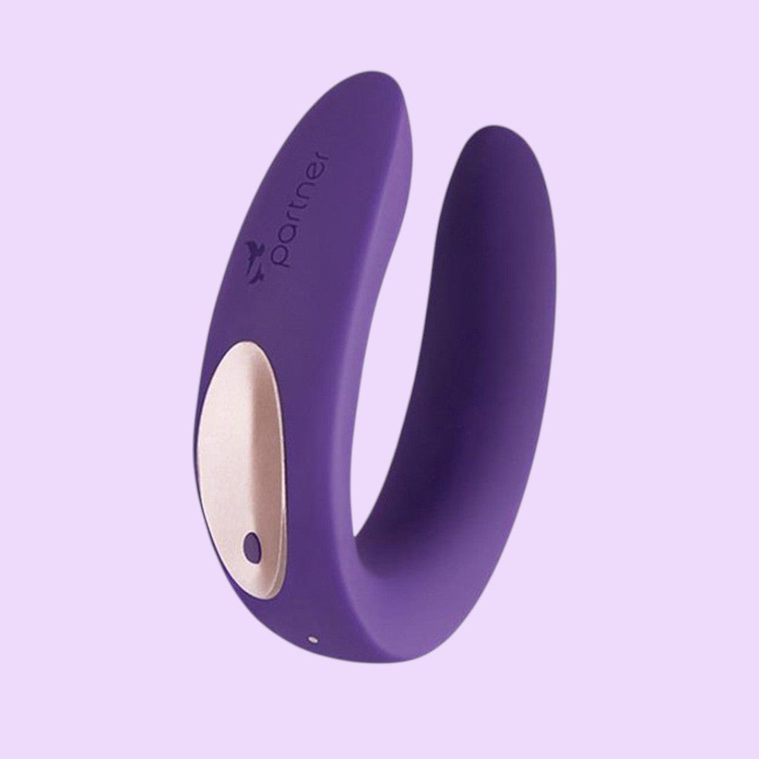 Вібратор для пар Satisfyer Double Plus Remote (пульт ДК, 2 мотори)